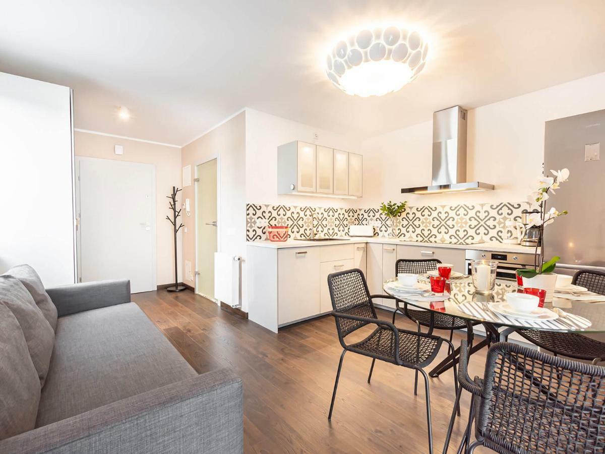 Vacationclub - Pionierow 6, Apartament 31 Appartement Mielno  Buitenkant foto